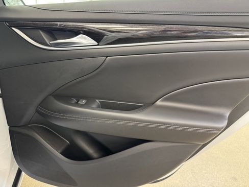 Used 2019 Buick LaCrosse Essence image 27