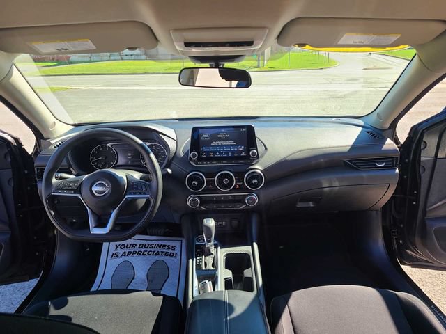Used 2025 Nissan Sentra SV FWD image 13