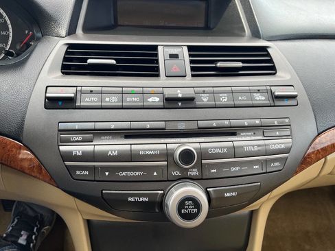 Used 2012 Honda Accord EX-L image 26