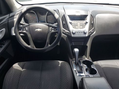 Used 2013 Chevrolet Equinox LS image 26