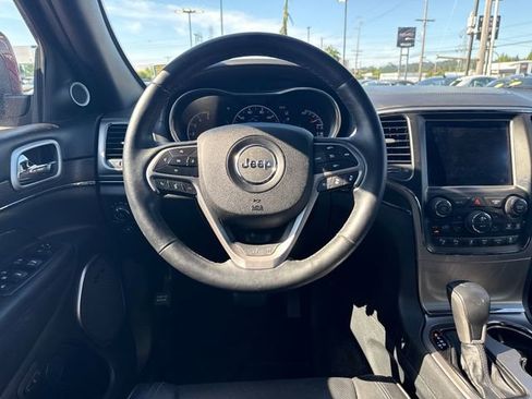 Used 2018 Jeep Grand Cherokee High Altitude AWD/4WD image 17