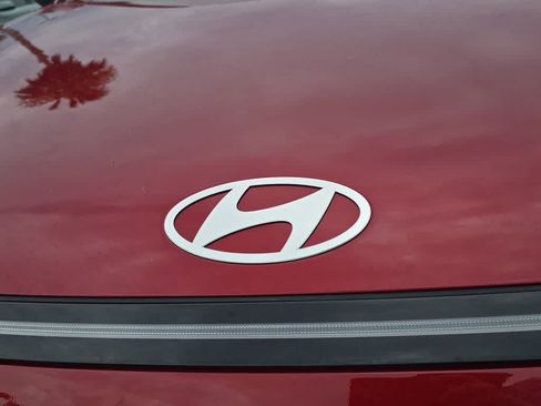 New 2026 Hyundai Kona SE FWD image 12