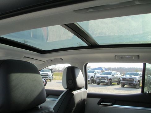 New 2026 GMC Terrain Denali image 12