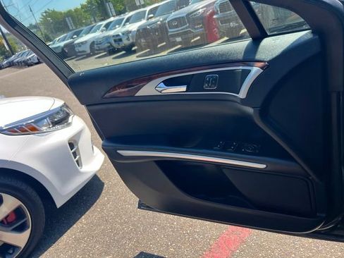 Used 2016 Lincoln MKZ Hybrid w/ Equipment Group 600A Reserve FWD image 19