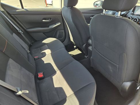 Used 2025 Nissan Sentra SR FWD image 31
