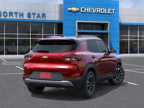 New 2026 Chevrolet TrailBlazer LT w/ LT Cold Weather Package AWD/4WD image 4