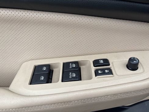 Used 2016 Subaru Outback 2.5i Limited image 27