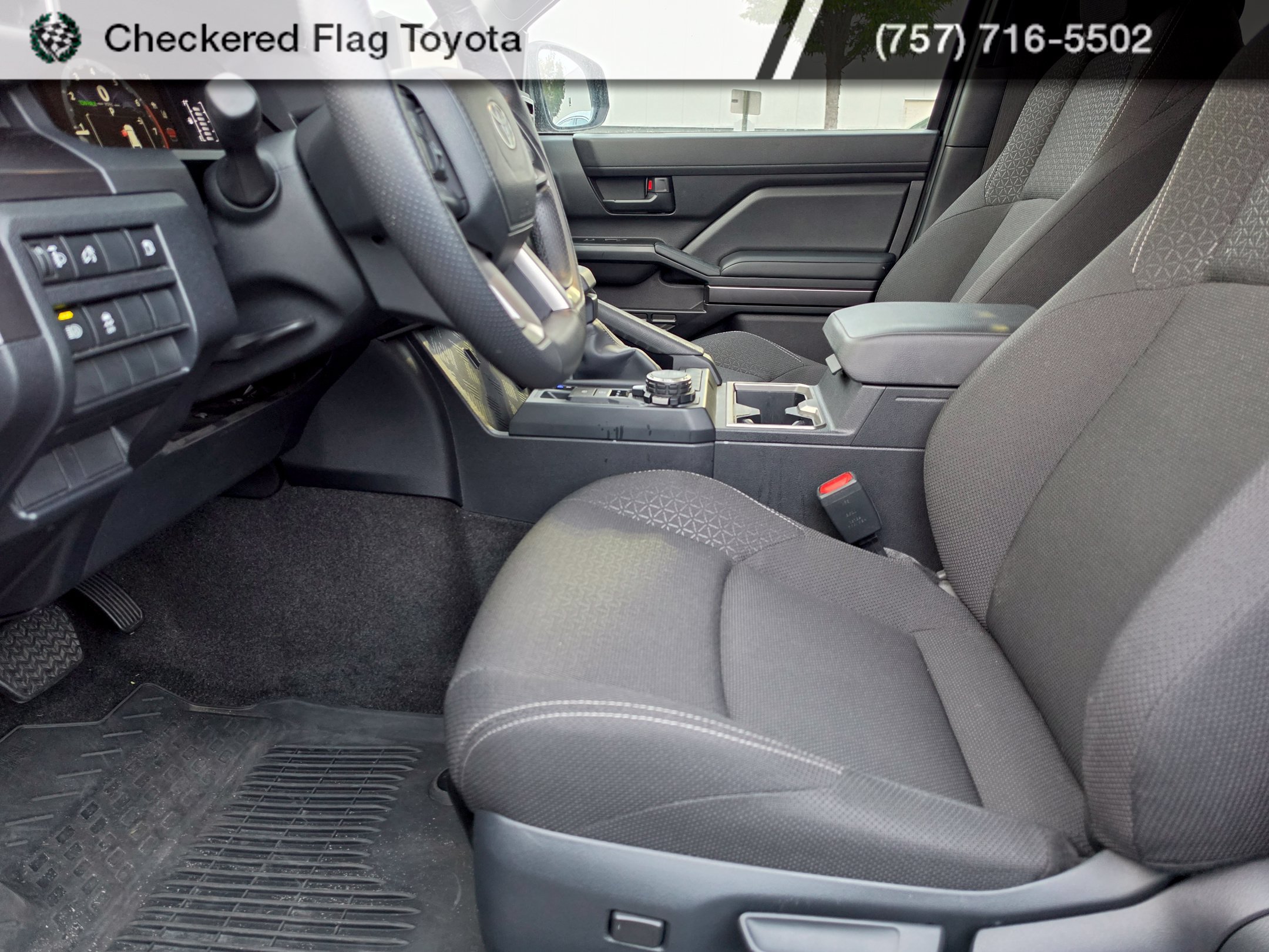 Certified 2025 Toyota 4Runner SR5 AWD/4WD image 9