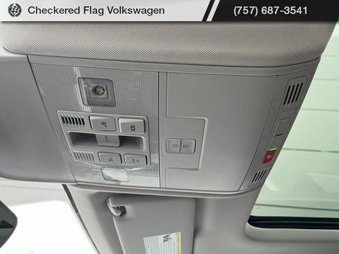 New 2025 Volkswagen Taos SEL image 49