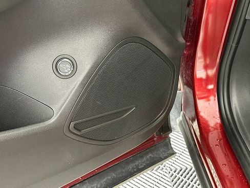 Used 2023 Buick Envision Preferred image 25