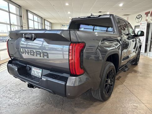 Used 2024 Toyota Tundra Limited AWD/4WD image 2