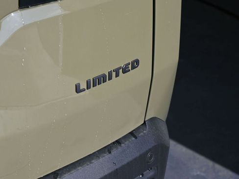 New 2026 Jeep Cherokee Limited image 9