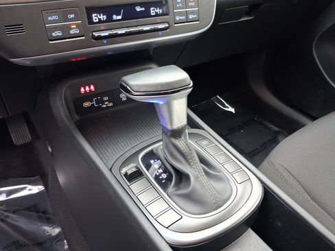 Used 2024 Hyundai Kona SEL FWD image 22