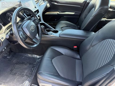 Used 2024 Toyota Camry SE FWD image 13