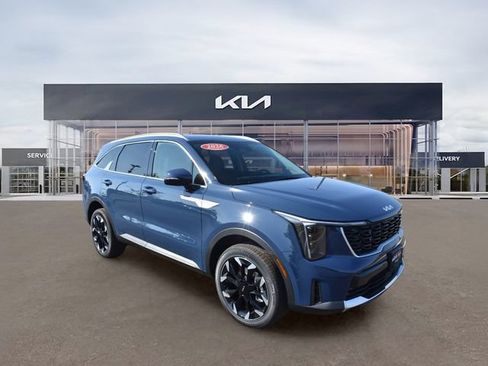 Certified 2026 Kia Sorento EX AWD/4WD image 11