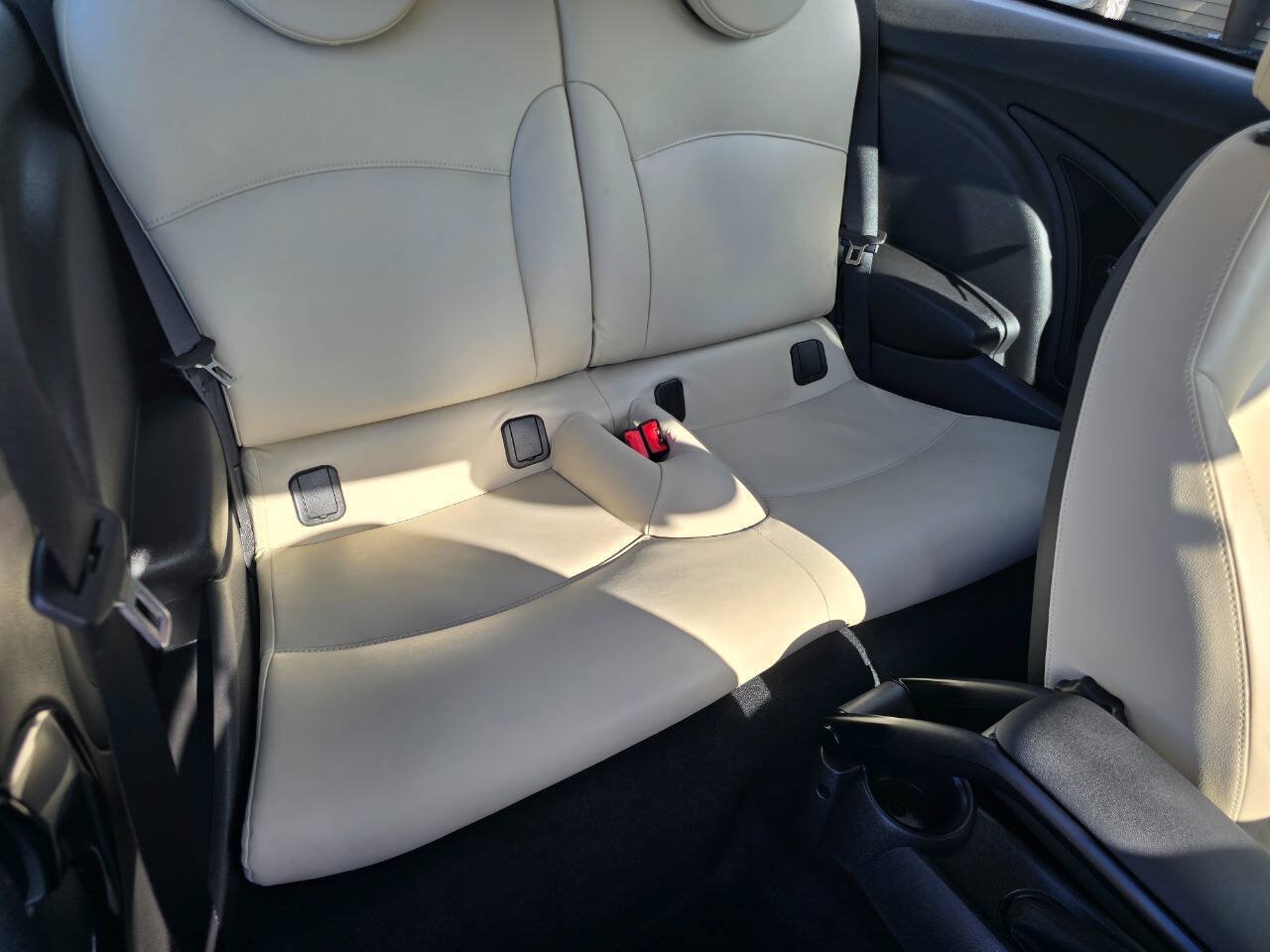 Used 2012 MINI Cooper S FWD image 29