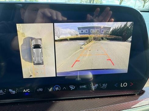 New 2026 Chevrolet Traverse RS image 27