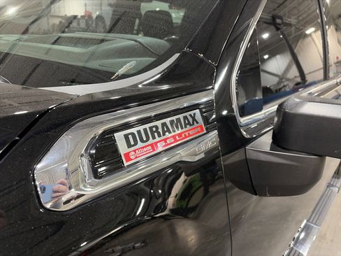 Used 2020 GMC Sierra 2500 Denali w/ Denali Ultimate Package image 10