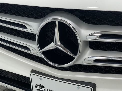 Used 2017 Mercedes-Benz GLC 300 4MATIC image 39