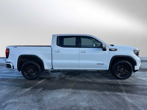 Used 2023 GMC Sierra 1500 Elevation w/ Elevation Premium Package AWD/4WD image 2