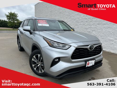 Used 2020 Toyota Highlander XLE AWD/4WD image 1