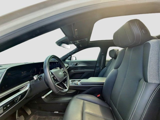 Certified 2024 Cadillac Lyriq Tech w/ LPO, Floor Liner Package AWD/4WD image 20