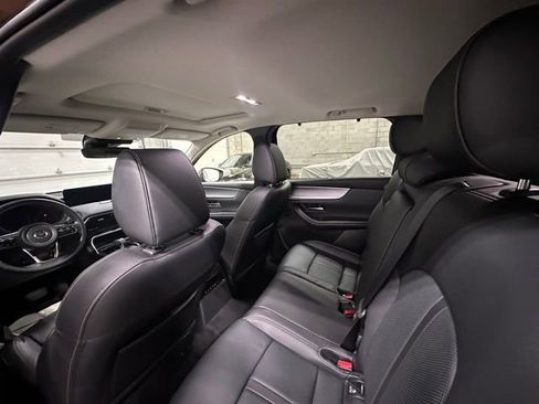 Certified 2025 MAZDA CX-90 3.3 Turbo w/ Preferred Package image 15