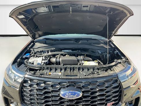 Used 2026 Ford Explorer ST w/ Sun And Sound Package AWD/4WD image 33