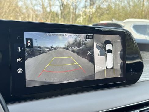 Used 2025 Hyundai Palisade Calligraphy image 17