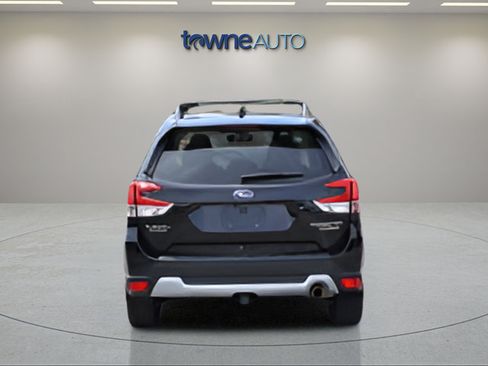 Used 2021 Subaru Forester Touring AWD/4WD image 6