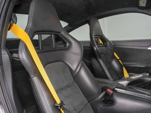 Used 2008 Porsche 911 GT2 RWD image 26