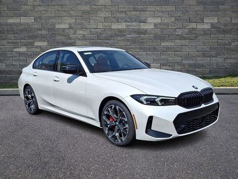 New 2026 BMW 330i xDrive Sedan AWD/4WD image 1