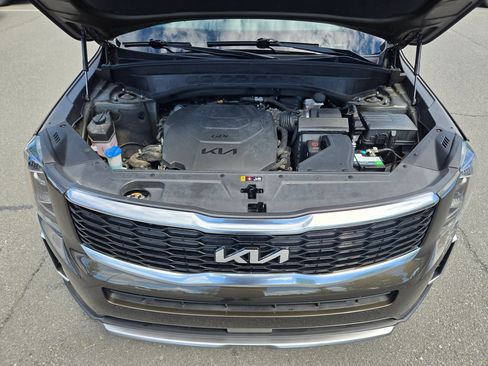 Used 2022 Kia Telluride EX FWD image 32