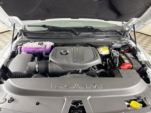 New 2026 RAM 1500 Express AWD/4WD image 27