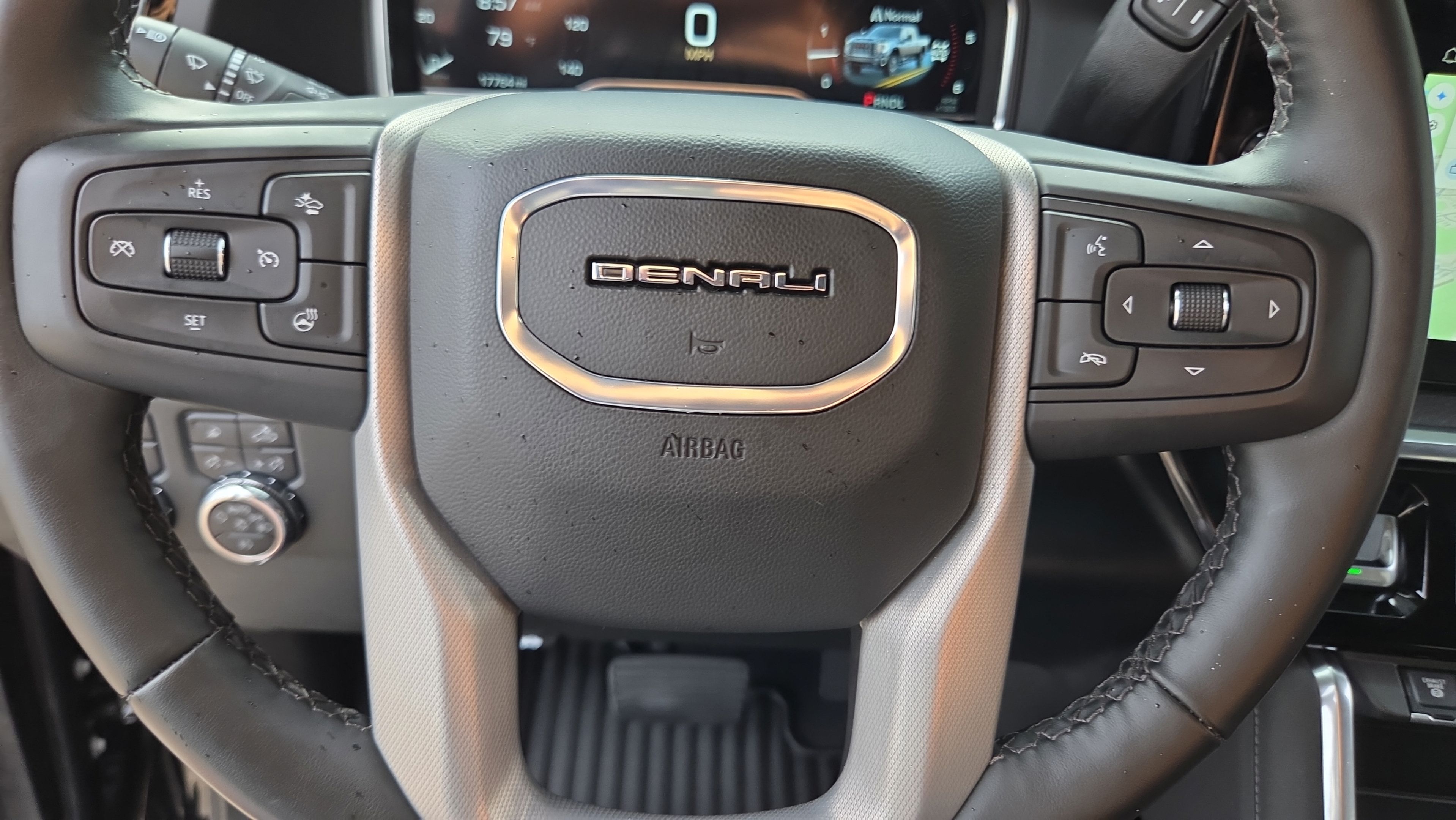 Certified 2025 GMC Sierra 2500 Denali w/ Technology Package AWD/4WD image 30