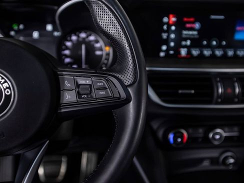 Used 2022 Alfa Romeo Stelvio Ti w/ Active Assist Plus Package image 35