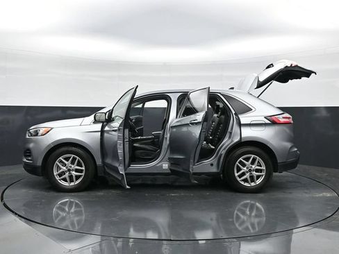 Used 2024 Ford Edge SEL AWD/4WD image 48
