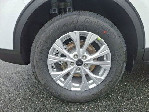 New 2025 Ford Escape Active w/ Active Premium Tech Pack AWD/4WD image 7