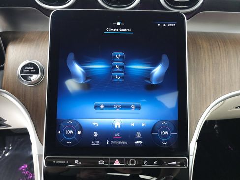 Certified 2023 Mercedes-Benz GLC 300 4MATIC image 17