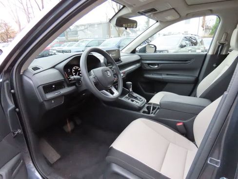 Certified 2024 Honda CR-V EX image 2