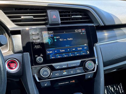 Used 2020 Honda Civic EX image 6