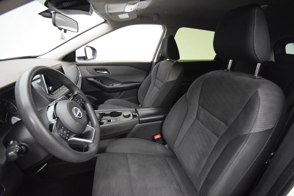 Used 2023 Nissan Rogue SV AWD/4WD image 8
