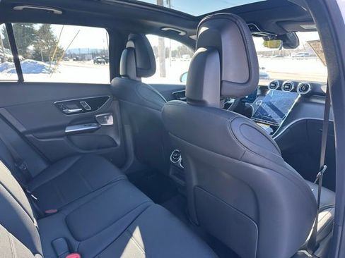 Used 2026 Mercedes-Benz GLC 300 4MATIC image 21