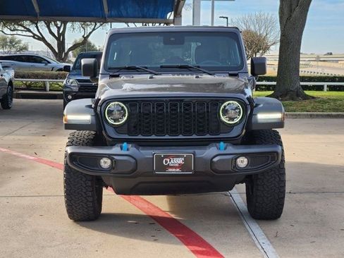Used 2024 Jeep Wrangler Willys 4xe image 10
