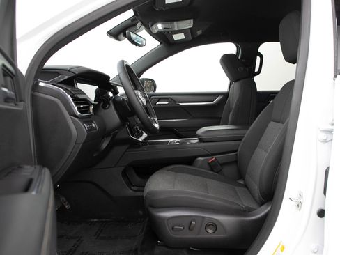 Used 2026 GMC Acadia Elevation w/ Black Edition AWD/4WD image 23