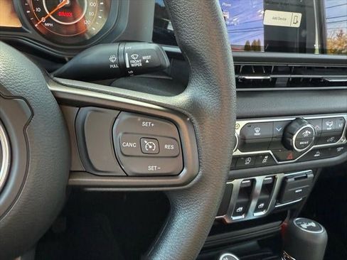 New 2026 Jeep Wrangler Sport AWD/4WD image 31