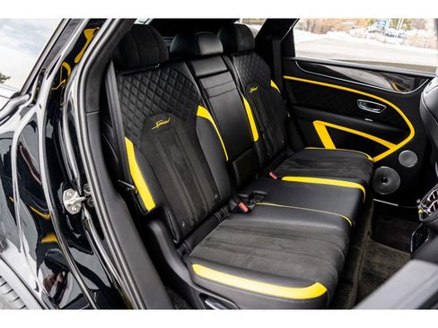 Used 2023 Bentley Bentayga Speed image 40