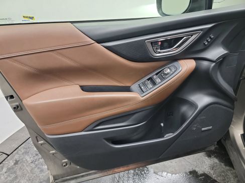 Used 2020 Subaru Forester Touring image 13