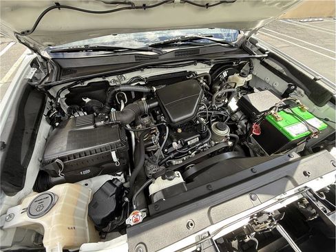 Used 2020 Toyota Tacoma SR5 image 21