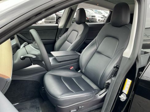 Used 2021 Tesla Model Y Performance AWD/4WD image 18